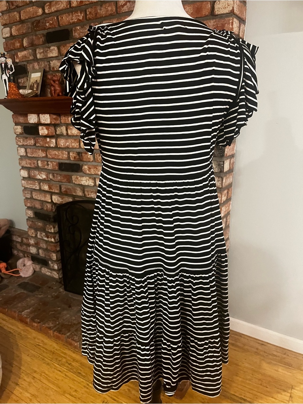 Max Studio Black & White Striped Tiered Midi Dress - Picture 4 of 7